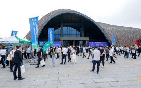 顺平特产亮相农服盛会 产销对接促进产业发展
