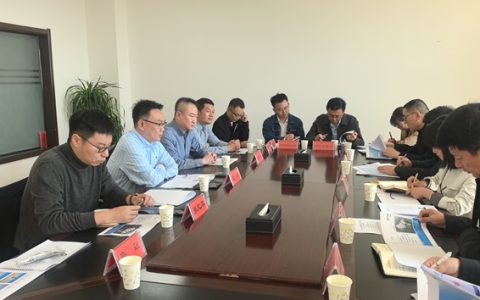 智算西启 碳索未来 浩云长盛宁夏中卫大型智算产业集群喜封金顶