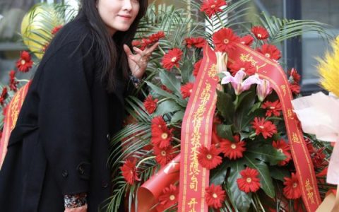 安徽阜阳90后沪飘女高管，怀揣梦想返乡带动家乡更多人一起仓播创业！