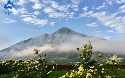 乌龙山锶泉，源自神秘湘西的馈赠，将重塑国内高端矿泉水市场新格局！