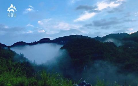 水中实力派，富锶真矿泉，乌龙山矿泉水即将鲜活上线！