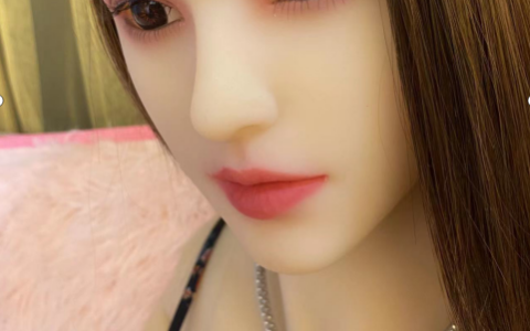 本公子等身手办娃娃跟真人一样吗?