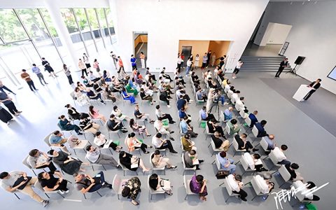 “沧浪之水——陈湘波作品展”亮相深圳大芬美术馆