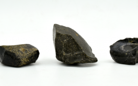 玻璃陨石（一组）