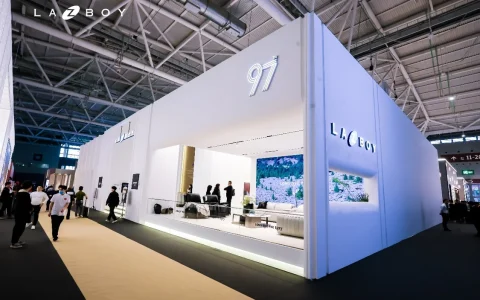 2024深圳国际家具展启幕 LAZBOY掀起舒适新浪潮