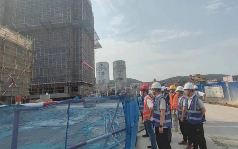 萧县淮海西路项目开展6月项目经理带班检查
