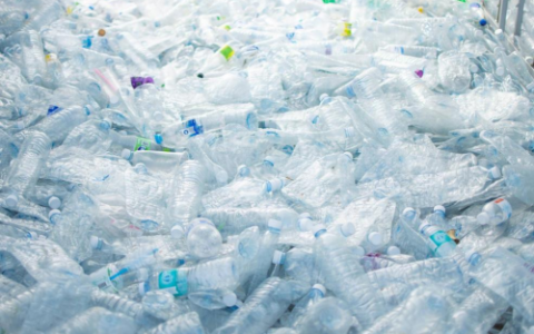 华夏源免疫细胞存储：微塑料或对人类生育能力造成伤害！如何减少摄入？