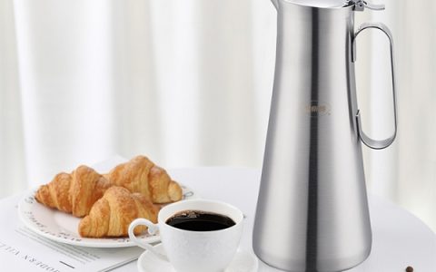 思乐得“乐宾壶”：轻奢极简设计，尊享一键开启的饮水新体验