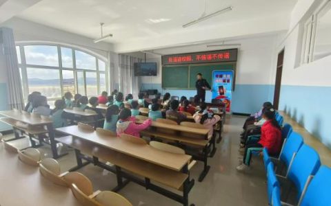 净化网络环境，守护青春净土——通河公安深入校园开展抵制网络谣言座谈会