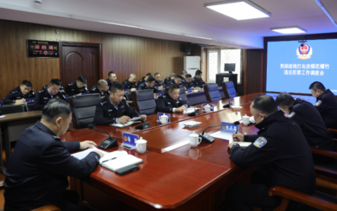 2100件！冰城公安打击整治烟花爆竹  专项治理见成效