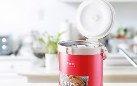 思乐得焖烧锅携手除夕，共烹团圆年味