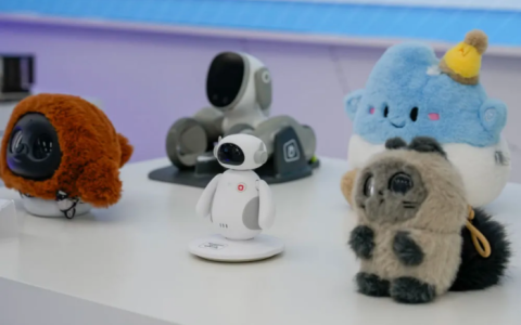 机器手、手术机器人、AI玩具：北京科创成果加速走进现实