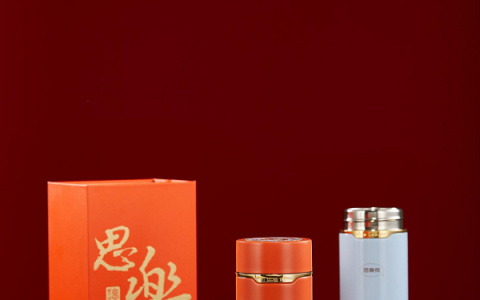 马年氛围浓！申城主题装置焕新亮相，思乐得骏马杯解锁新春仪式感