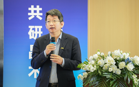 构建区域屈光诊疗高地！第三届何氏眼科EVO ICL高峰论坛圆满收官