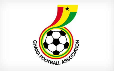 外媒：加纳一球队大巴遭武装抢劫，一名20岁球员头部中弹身亡