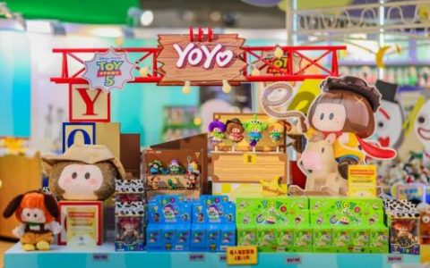 中国原创IP迎来全球化爆发：YOYO联名《玩具总动员5》引爆市场