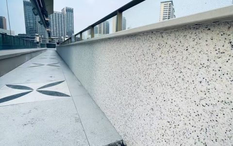 户外水洗石会不会开裂？从基层到分格，四个环节按顺序查